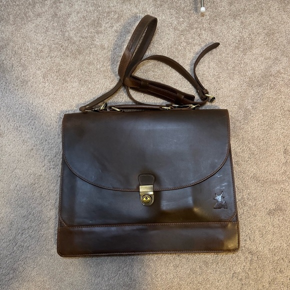 Leather Farm Other - Leather Farm Brown Leather Laptop Case Crossbody Bag